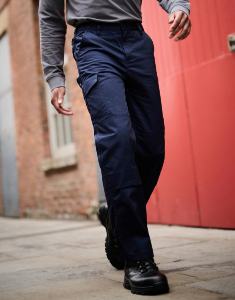 Pro Cargo Trouser - size 33