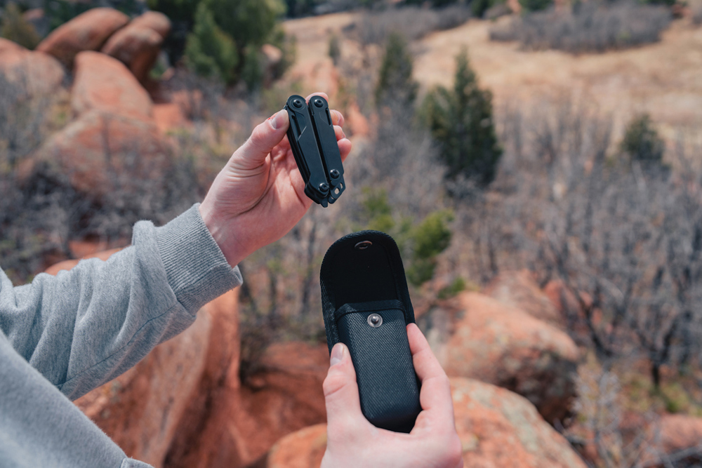 Gear X Multitool mit Zange