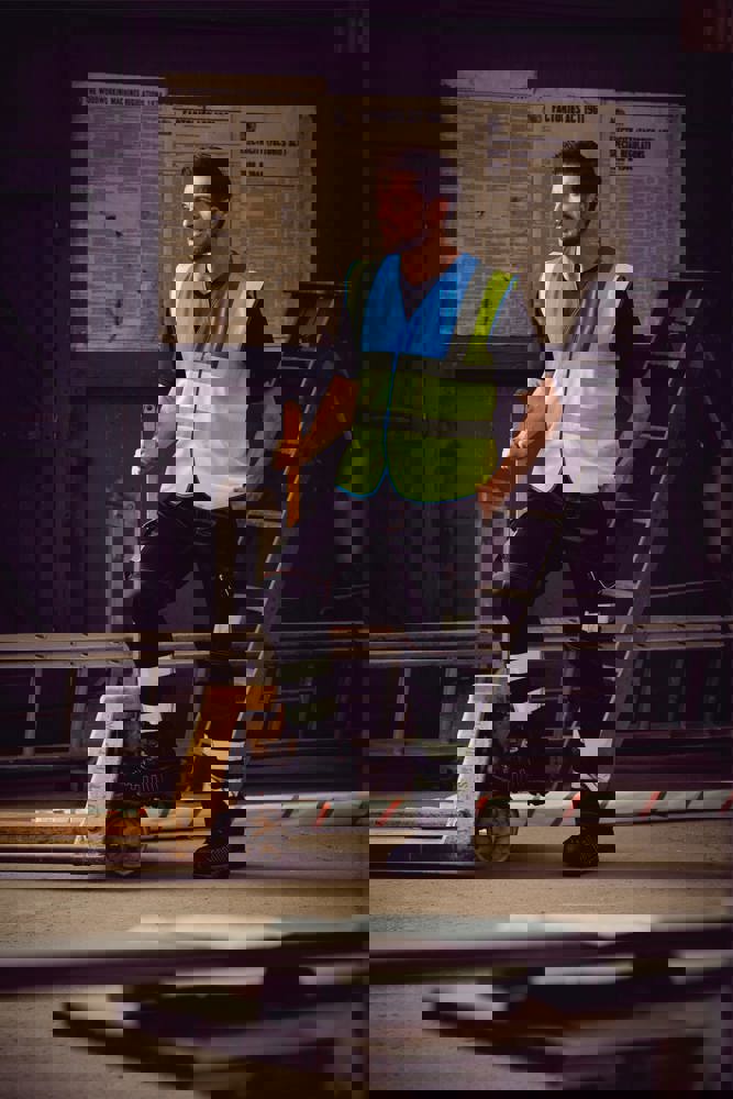YHVW100 - Hi-Vis Waistcoat