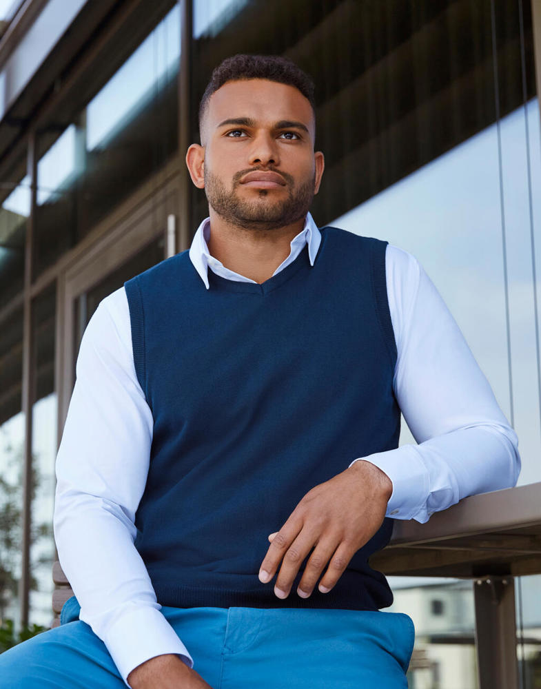 Adults' V-Neck Sleeveless Knitted Pullover