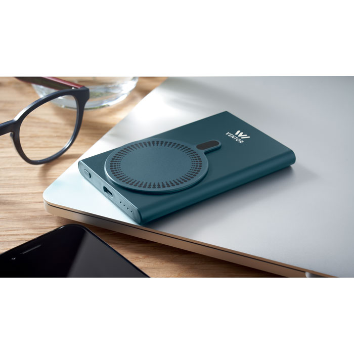 PAWTT - Wireless charger power bank
