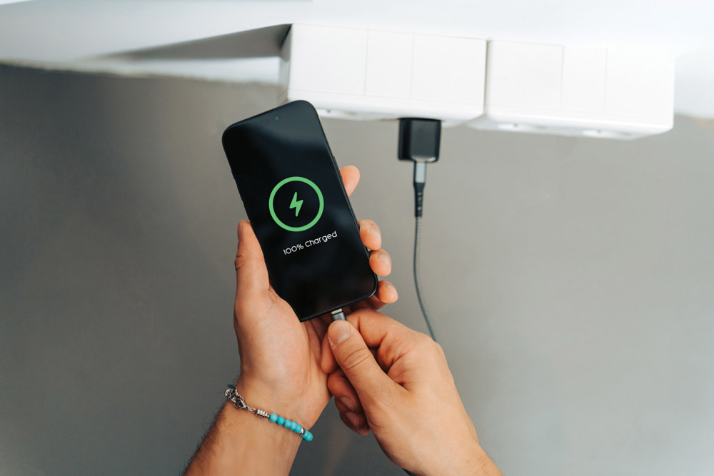 Urban Vitamin Monterey 20W-GAN-Ladegerät aus RCS rec. PC