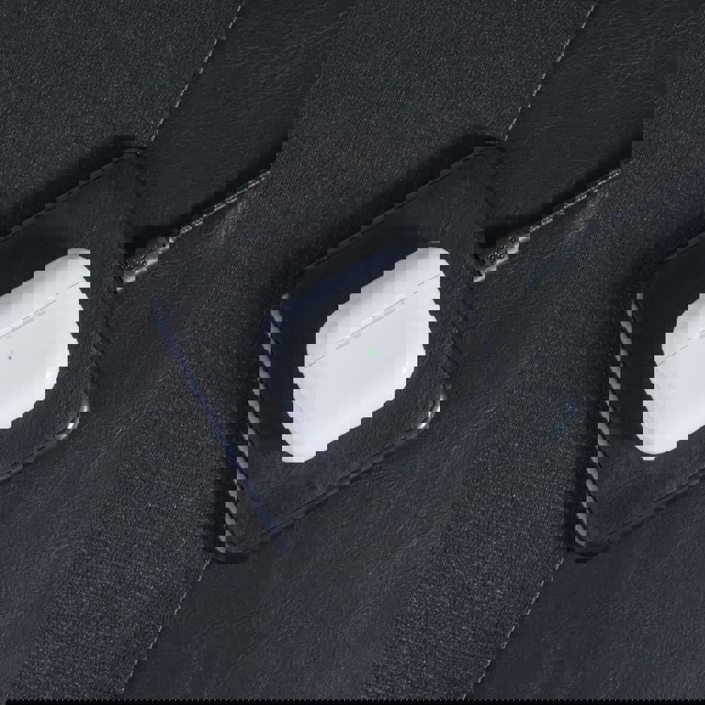 2259 | Xoopar Iné Wireless Fast Charger - Recycled Leather 15W