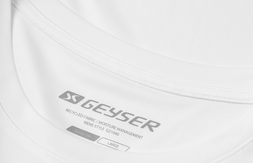GEYSER T-shirt | essential