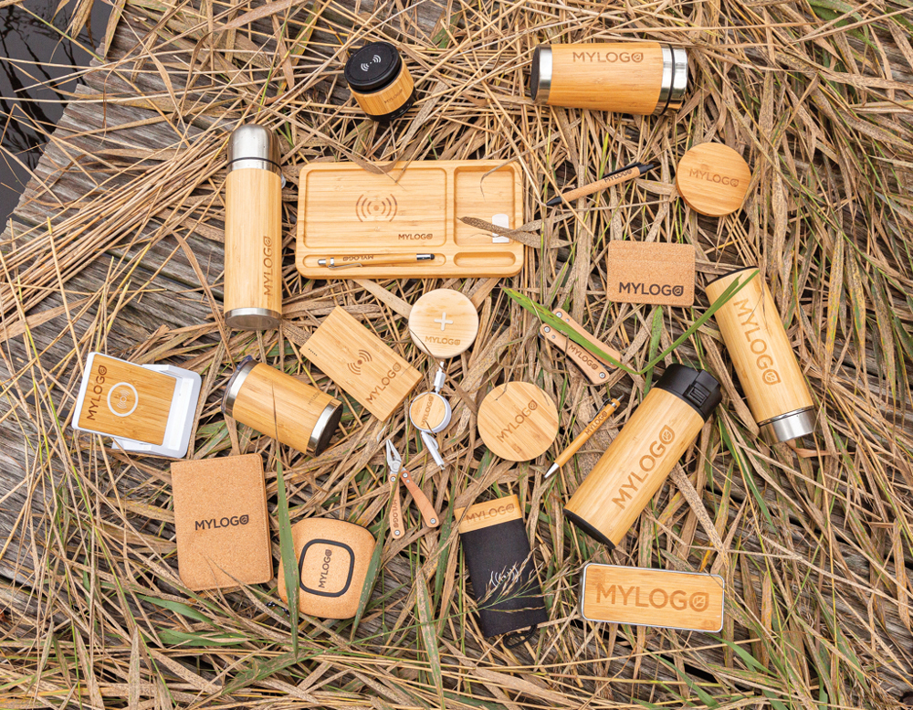 Ontario 10W Ständer aus Bambus & RCS recyceltem Kunststoff