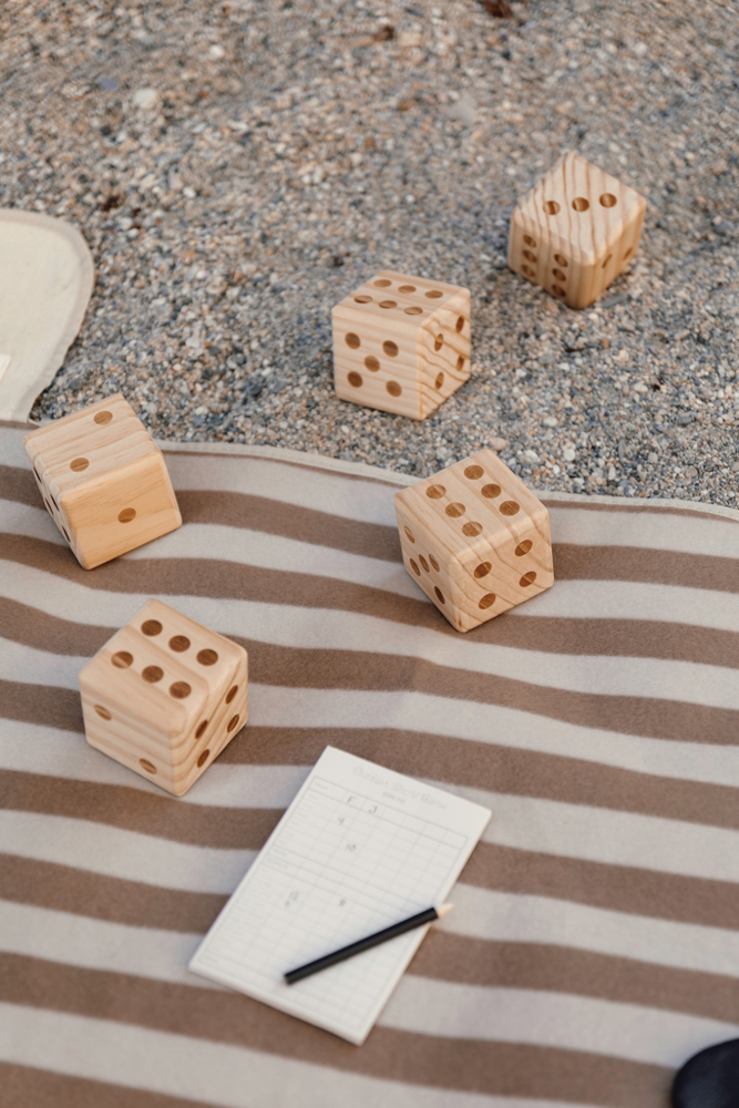 VINGA Outdoor Yacht Spiel