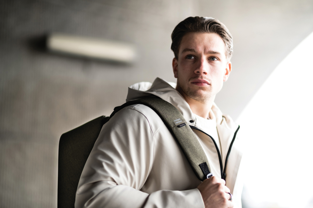 Bobby Hero Small Anti-Diebstahl-Rucksack